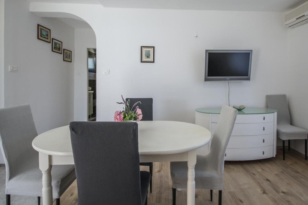 Opera Apartment&Studio Rovinj Exterior foto